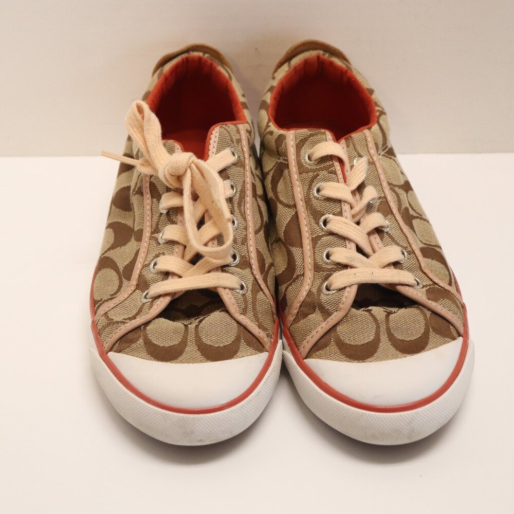 Coach Women's Athletic Shoes Size 81/2 Left Back of Heel Slight Flawed